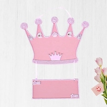 Süsle Bebek Ve Parti Taçlı İsimlikli Ahşap Kapı Süsü, Pembe Çok Renkli