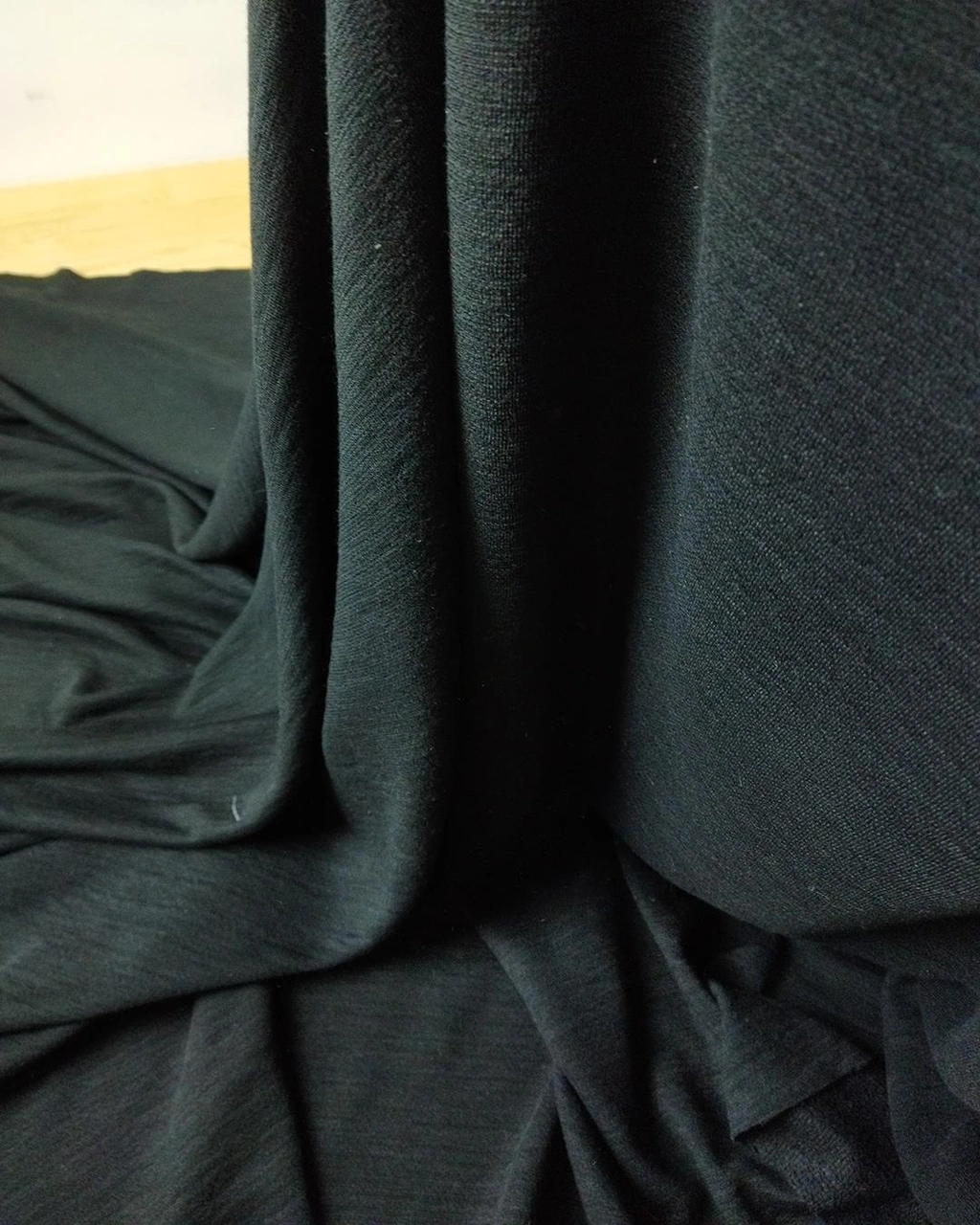 İnce Örme Siyah Renkte En 170 Cm X Boy 200 Cm -3699