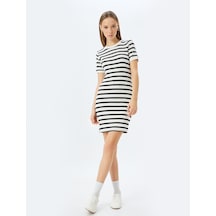 Koton Mini Bisiklet Yaka Kısa Kollu Fitilli Slim Fit Elbise Ekru Çizgili 5sal80021ık Ekru
