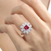 Mia Vento Effective Diamond Milano Rüyası Sentetik Yakut Taşlı Gümüş Yüzük