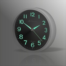 Beyaz Çerçeveli Gece Görünen Işıldayan Fosforlu Sessz Duvar Saati Beyaz