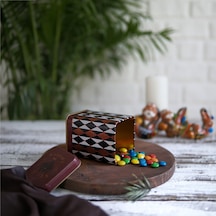 Circus Desenli Kare Metal Saklama Kabı 7.5 x 7.5 x 10 CM 0.5 L Çok Renkli