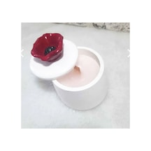 El Yapımı Merland Gelincik Figürlü Mum Ve Mumluk. Beyaz
