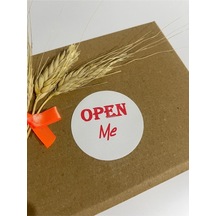 Open Me Kırmızı Yazı Yuvarlak Yapışkanlı Etiket 3x3 Cm 150 Adet