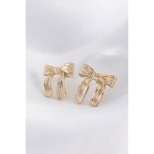 Pirinç Gold Renk Çizgi Detay Fiyonk Küpe - Çok Renkli