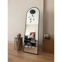 Effe Siyah Metal Çerçeveli 160x40 Cm Oval Ayaklı Boy Aynası