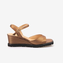 Hawen Angels Kadın Hakiki Deri Bilek Bantlı 7,5 Cm Dolgu Topuklu Sandalet 169-269 Bakır - Altın