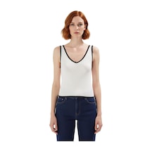 Ersefa Triko Bluz V Yaka Kolsuz Crop Basic Siluet Rahat Kullanım Şık Gör Ekru