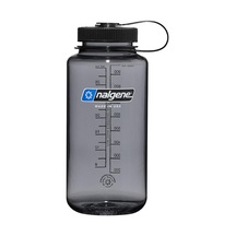 Sustain Tritan Bpa İçermeyen Su Şişesi,%50 Plastik Atıktan, 900 Ml, Geniş Ağız, Gri Siyah Kapaklı Çok Renkli