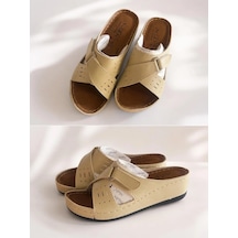 Mergenshoes A011 Bej Günlük Poli Yumuşak Taban Kadın Terlik Mergenshoes A011 Bej Günlük Poli Yumuşak Taban Kadın Terlik