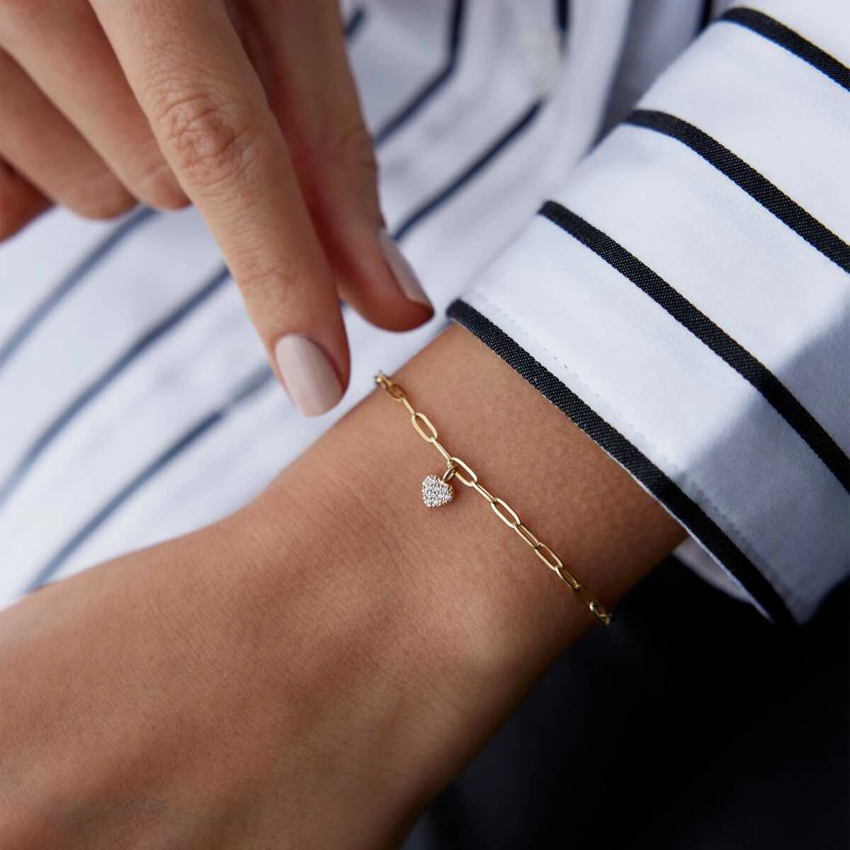 Taşlı Kalp Charm Bileklik Çok Renkli
