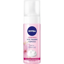Nivea Kuru Ciltler İçin Yatıştırıcı Yüz Yıkama Köpüğü 150 ML