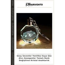 Uzay Sevenler Yenilikçi Eşya Göz Alıcı Gezegenler Temalı Renk Değiştiren Kristal Anahtarlık