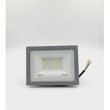 50 Watt Led Projektör Dış Mekana Uygun Sıvıya Dayanıklı 1