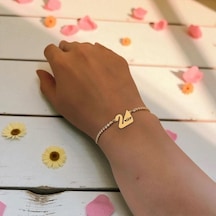Archin Bal Maske Temalı 14 Ayar Altın Plakalı Beyaz Taşlı Kuğu Kuşu Motifli Hediye Bileklik-601sembol Bal Maske