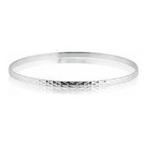 Oya Silver Desenli İnce Gümüş Ajda Bilezik 6.2x6.2 Cm Kl234j Oya Silver Desenli İnce Gümüş Ajda Bilezik 6.2x6.2 Cm Kl234j
