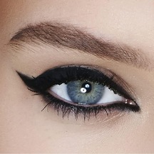 New York Lasting Drama Mat Siyah Eyeliner Diğer