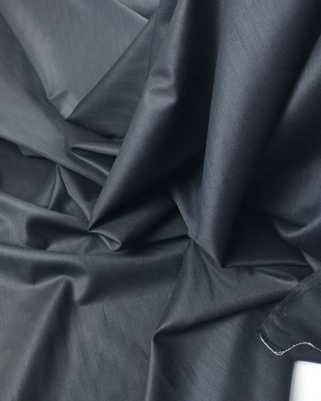 Gabardin Siyaha Dönük Antrasit Renkteen: 150 Cm-2294 Renkli