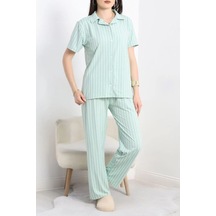 Seka Milan Kumaş Düğmeli Pijama Takımı Yeşilçizgili - 750.1287. Çok Renkli Seka Milan Kumaş Düğmeli Pijama Takımı Yeşilçizgili - 750.1287. Çok Renkli