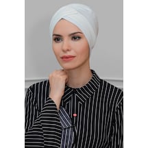 Hürrem Bone Krem Pratik Hazır Geçmeli Tesettür Bone Sandy Kumaş Üç Çapraz 180 Krem