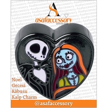 Noel Gecesi Kabusu Kalp Charm Siyah