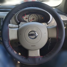 Dikişli Direksiyon Kılıfı Siyah Deri Kırmızı Dikişli Nissan Micra İçin Kırmızı
