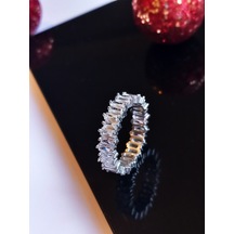 Gümüş Zirkon Taşlı Tam Tur Tasarım Trend Kadın Yüzük