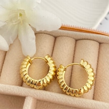Halka Küpe Tırtıklı Küpe Zirkon Taşlı Serenay Küpe Kararmaz Xuping Gold Gold
