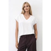 Fashion Friends V Yaka Troklu Beyaz Kadın Bluz 26y0034k1