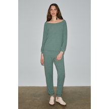 Ethıquet Selvıan Kadın Esnek Kumaş Kayık Yaka Reglan Kol Beli Lastikli Kordonlu Dar Paça Haki Alt-üs Ethıquet Selvıan Kadın Esnek Kumaş Kayık Yaka Reglan Kol Beli Lastikli Kordonlu Dar Paça Haki Alt-üs