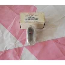 Mitsubishi L200 Çamurluk Sinyali 8351A041