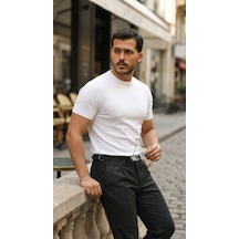 Açık Beyaz