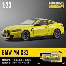 Bmw M4 1:23 Bmw M4 G82 Kapıları Açılabilen Model Araba Yeşil