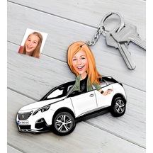 Kişiye Özel Bayan Peugeot 5008 Figürlü Plakalı Ahşap Karikatür An