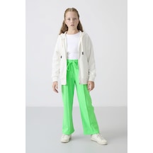 Neon Yeşil Cepli Ön Dikiş Detaylı Geniş Paça Kız Çocuk Eşofman Altı -75144 Neon Yeşil