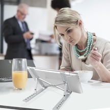 Didadodo Laptop Standı Alüminyum Küçük Boyutlu Katlanabilir Ayarlı