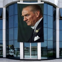 Sivil Mustafa Kemal Atatürk Portre Poster Bayrak Raşel Kumal 4x6 Metre Ata50 Diğer