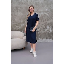 Kadın Kristal Kumaş Şerit Ve Yırtmaç Detaylı V Yaka Midi Boy Elbise Lacivert