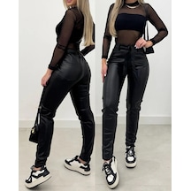 Siyah