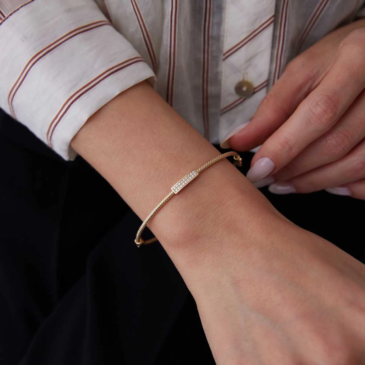 Taşlı Blok Kelepçe Çok Renkli