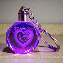 Sevgililer Gününe Özel Kalpli I Love You Yazan Rgb Işıklı Anahtarlık