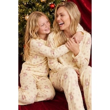 Siyah İnci Yılbaşı Temalı Desenli Termal Kumaşlı Ultra Soft Yumuşak Örme Pijama Takımı 26226917 Açık Sarı
