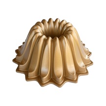 Nordicware Lotus Bundt Kek Kalıbı Gold