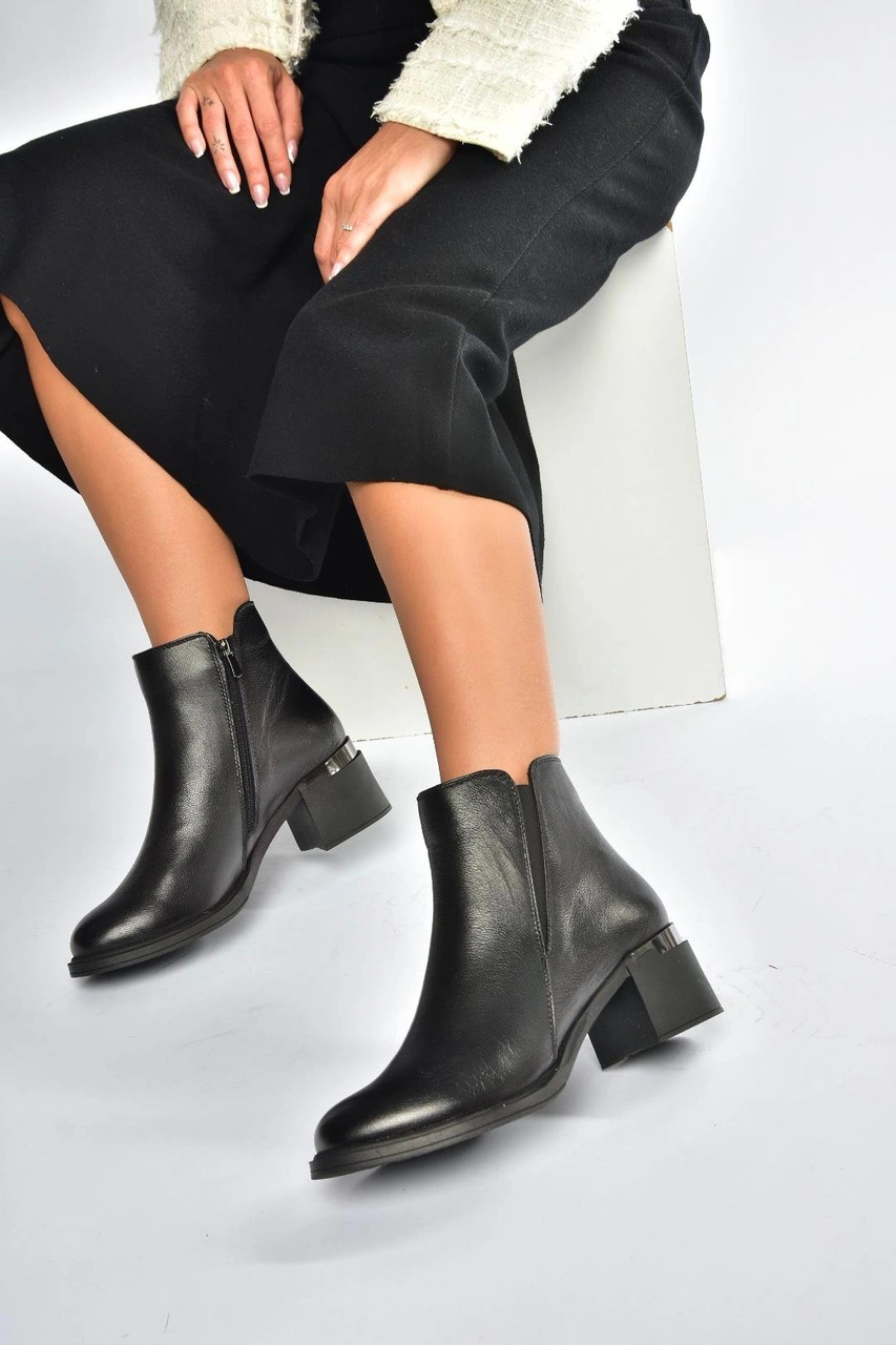 Fox Shoes V555558403 Siyah Hakiki Deri Alçak Topuklu Kadın Bot Siyah-hakiki Deri