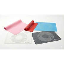 Ayrex Hamur Açma Matı 50x40 Cm Ve Plastik Kesme Kazıma Aparatı Silikon Kaymaz Mat + Çok Amaçlı Mutfak Kazıy