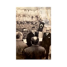 Atatürk Meydanda Hitap - Cam Tablo - Deg0593 50 X 70 Cm