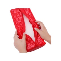 Kırmızı Tırnak Manikür Salonu Tırnak Sanat Araçları İçin Pu Deri Yastık İle Yumuşak Sünger Tırnak Sanat Yastık