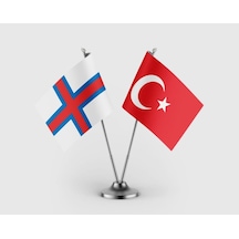 Faroe Adaları Bayrağı Ve Türkiye Bayrağı İkili Saten Masa Bayrağı Takımı Diğer