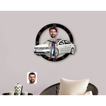 Kişiye Özel Plakalı Erkek Volkswagen Passat Karikatürlü Ahşap Duv