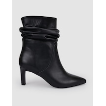 %100 Hakiki Deri Siyah Kadın Topuklu Bot Siyah %100 Hakiki Deri Siyah Kadın Topuklu Bot Siyah